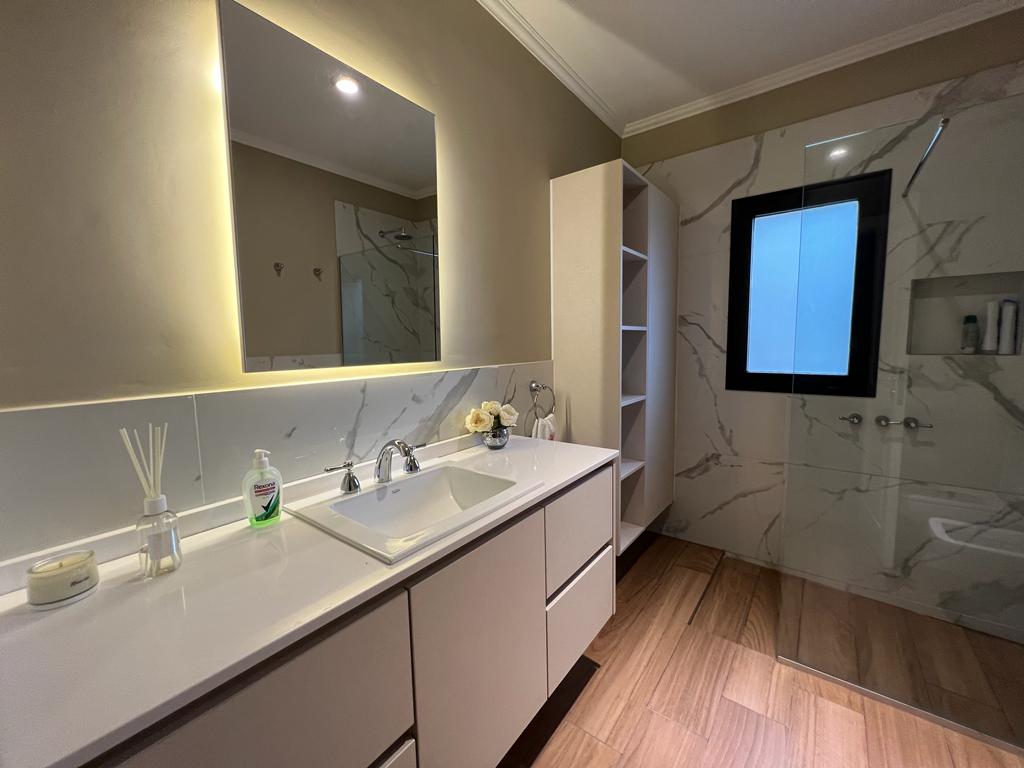 Casa 3 Dorm. 3 Baños – La Federala – Lobos