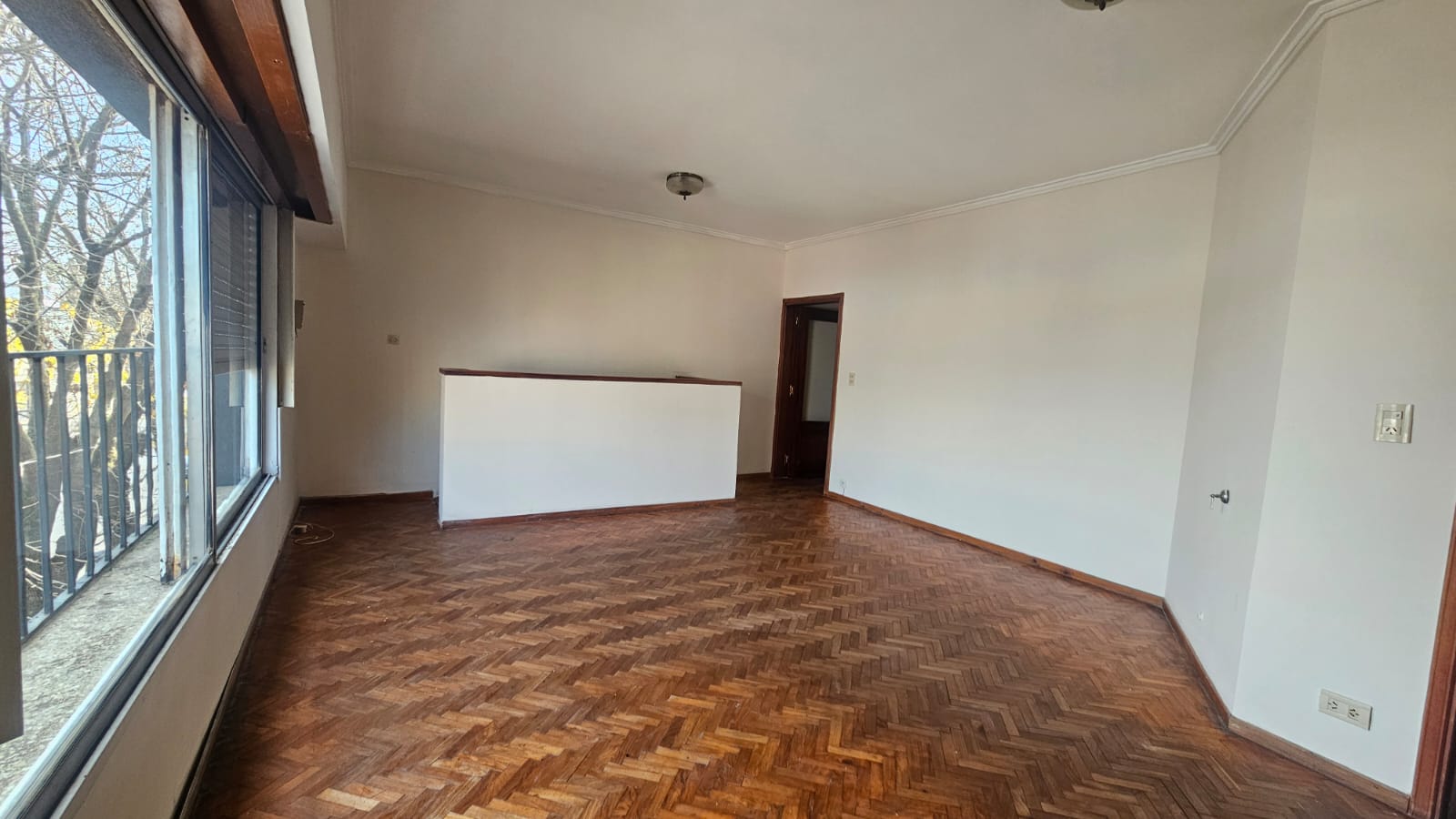 Alquiler 3 Dorm. – Lobos Centro