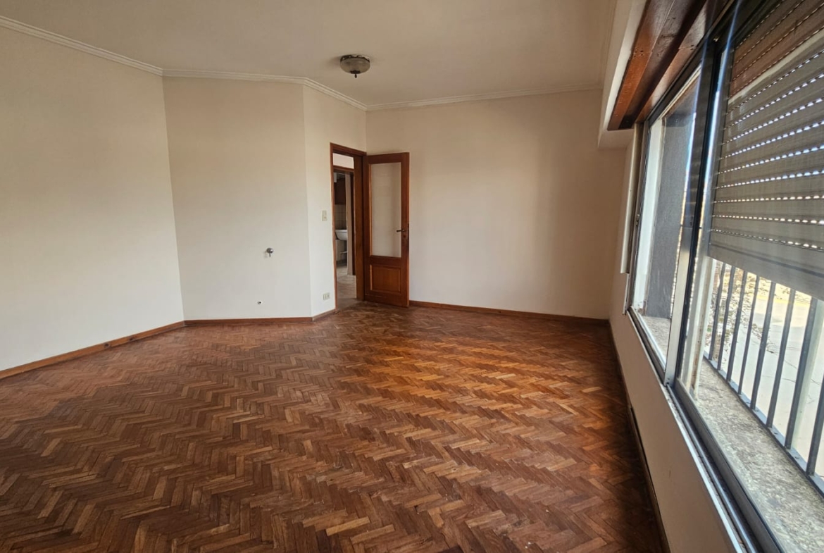 Alquiler 3 Dorm. – Lobos Centro