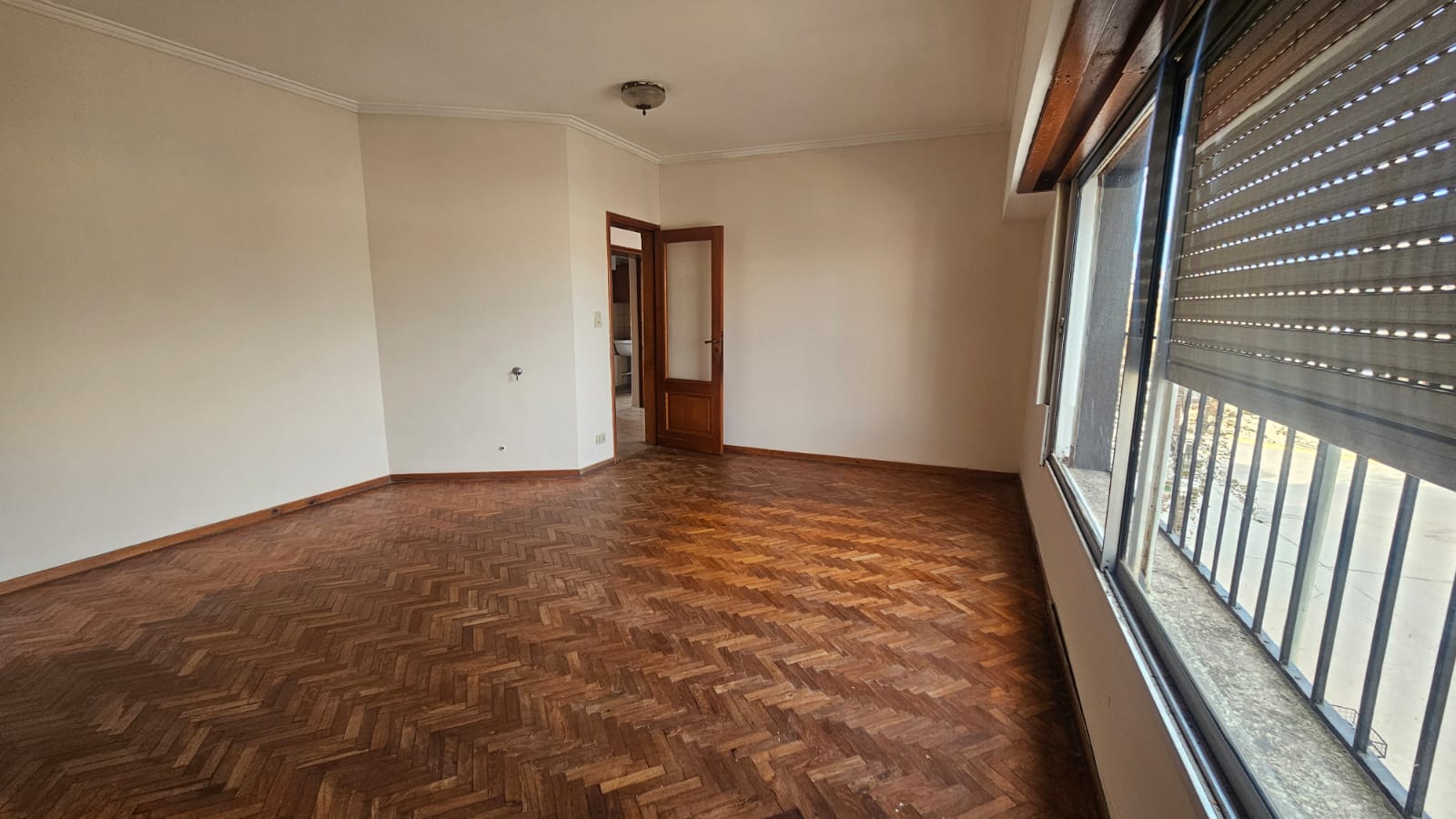 Alquiler 3 Dorm. – Lobos Centro