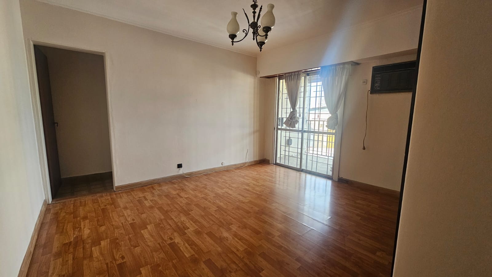 Alquiler 3 Dorm. – Lobos Centro