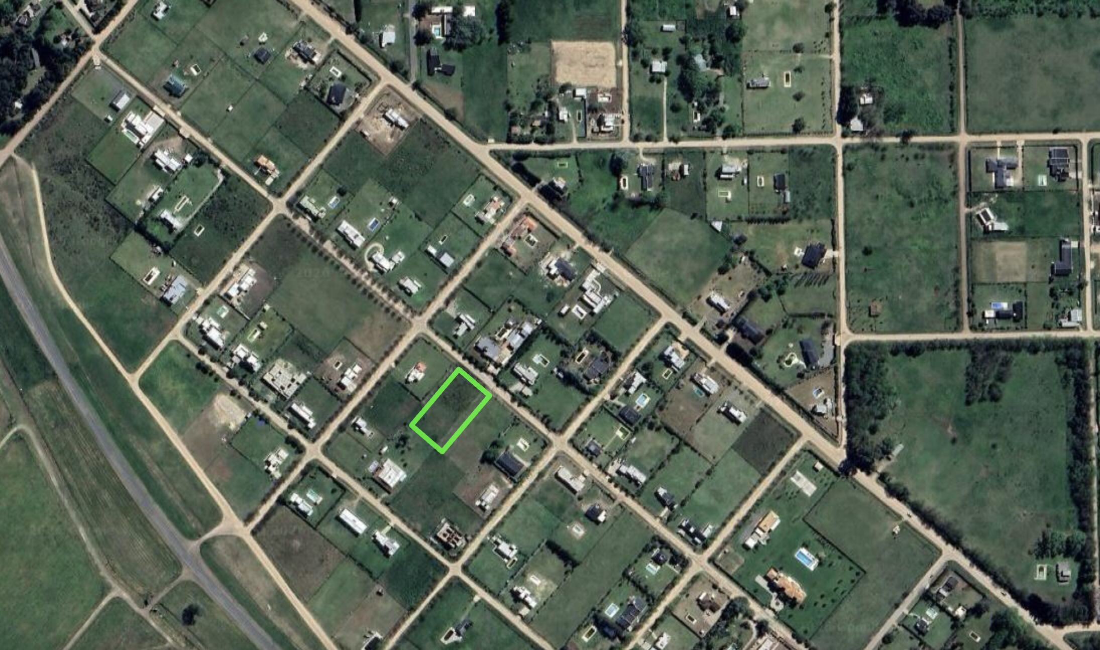 Lote Del Carmen – Lobos
