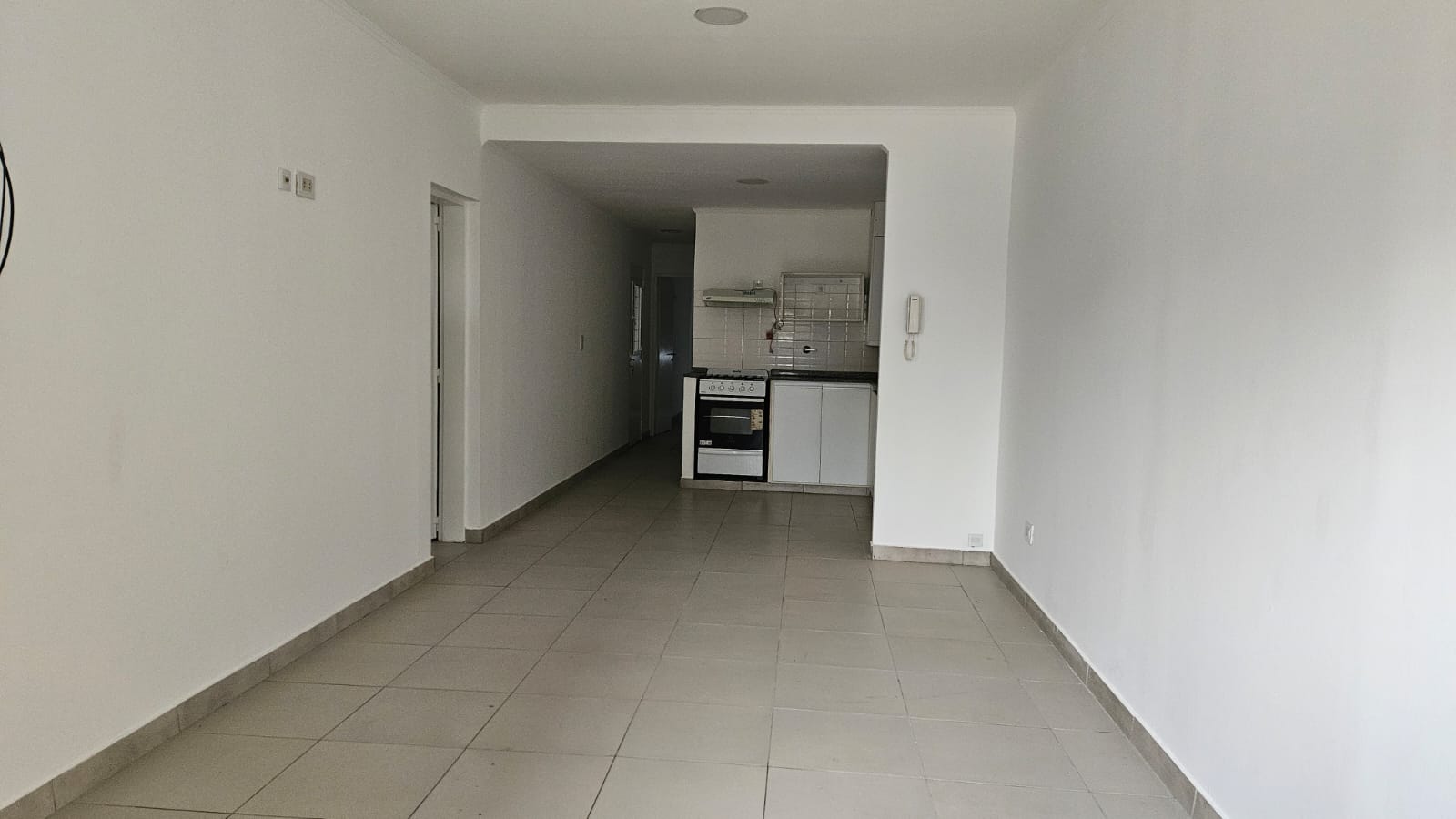 Alquiler Planta Baja – 2 Dorm. – Lobos