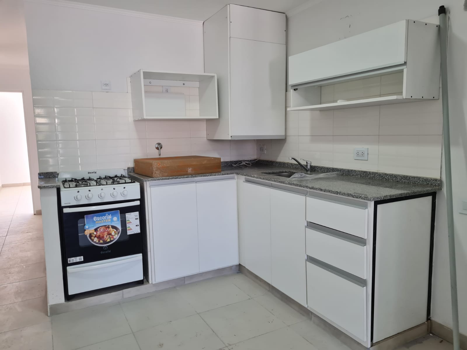 Alquiler Planta Baja – 2 Dorm. – Lobos