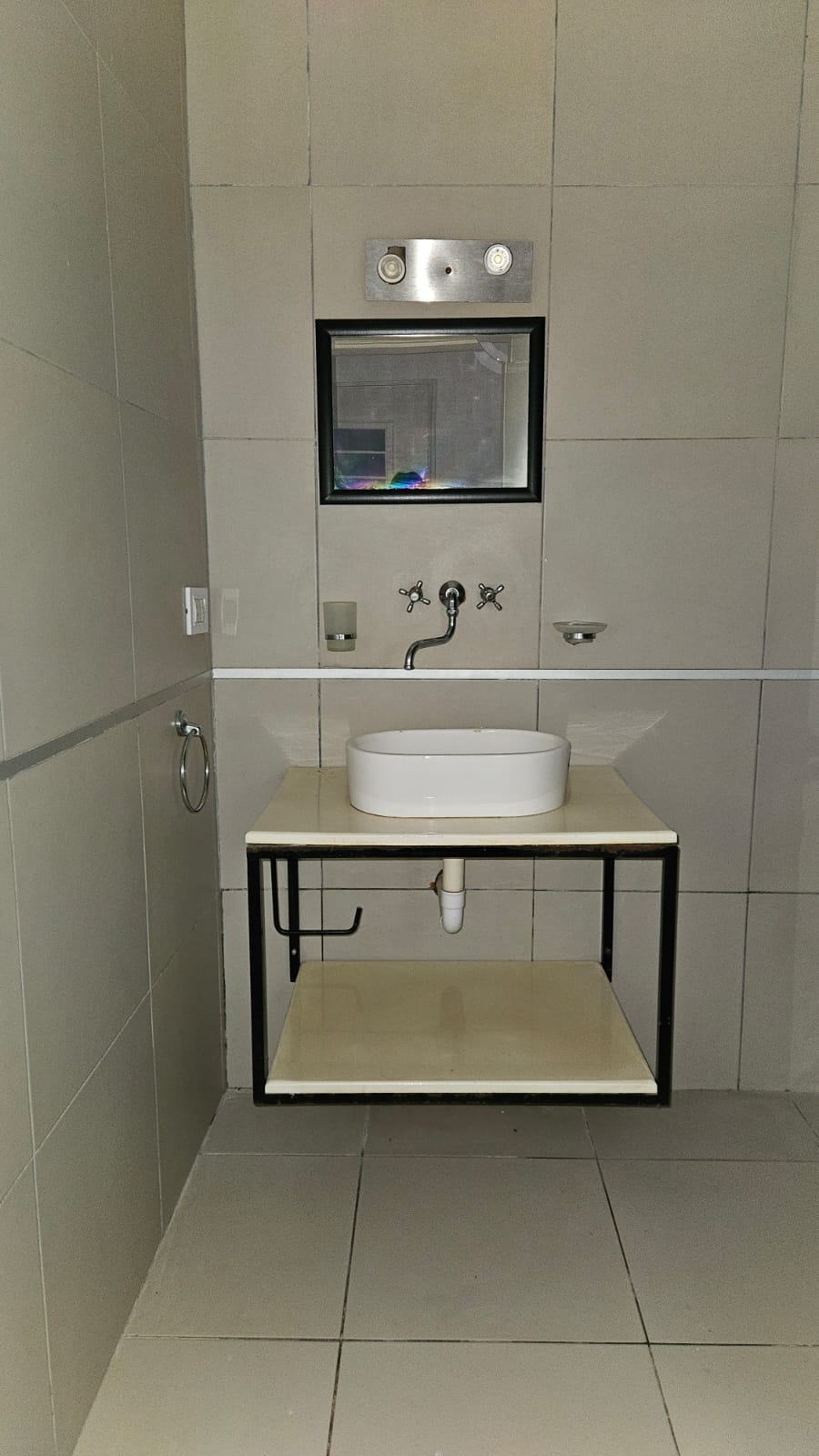 Alquiler Planta Baja – 2 Dorm. – Lobos