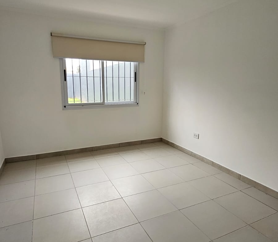 Alquiler Planta Baja – 2 Dorm. – Lobos