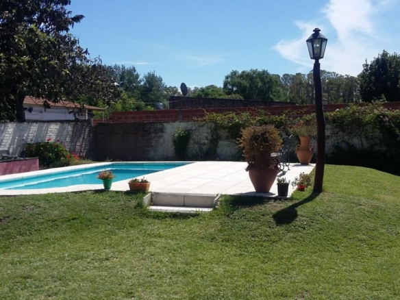 Casa 3 Dorm. 2 Baños – Lobos