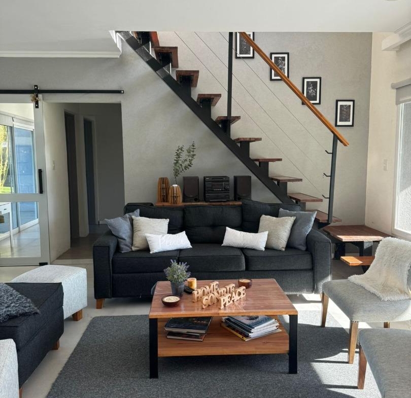 Chacra 2 Dorm. – 3 Baños – Barrio Cerrado Chacras de Uribelarrea