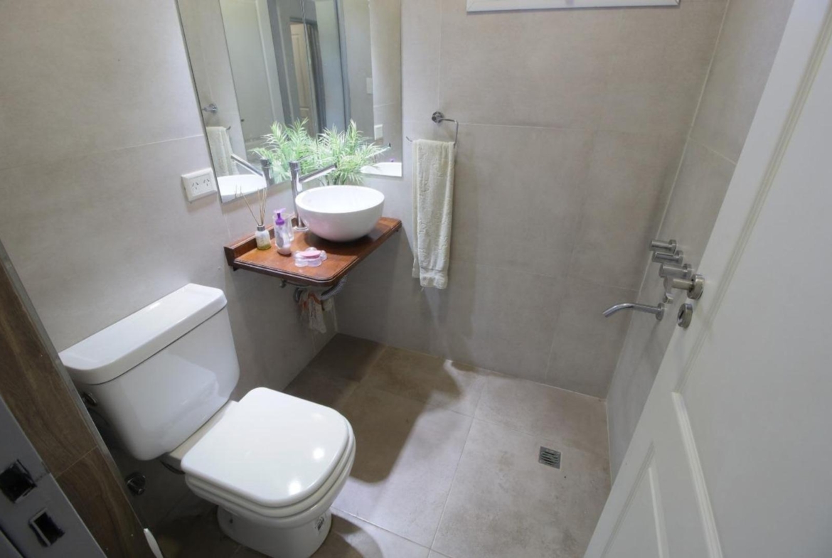 Chacra 2 Dorm. – 3 Baños – Barrio Cerrado Chacras de Uribelarrea