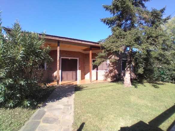 Casa 2 Dorm. 2 Baños – Emp. Lobos
