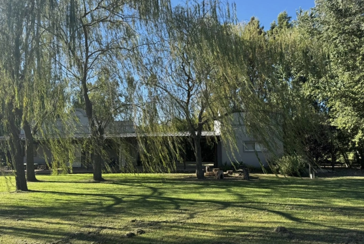Chacra 2 Dorm. – 3 Baños – Barrio Cerrado Chacras de Uribelarrea