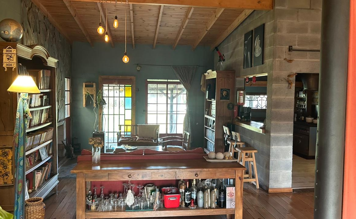 Casa 3 Dorm. 2 Baños – B° Vinelli – Lobos