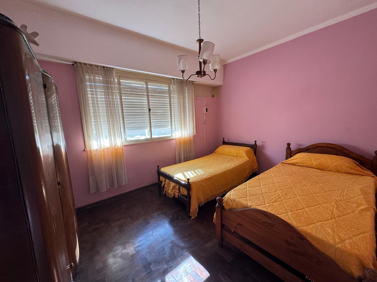 CASA – DEPENDENCIA – GALPON – LOBOS