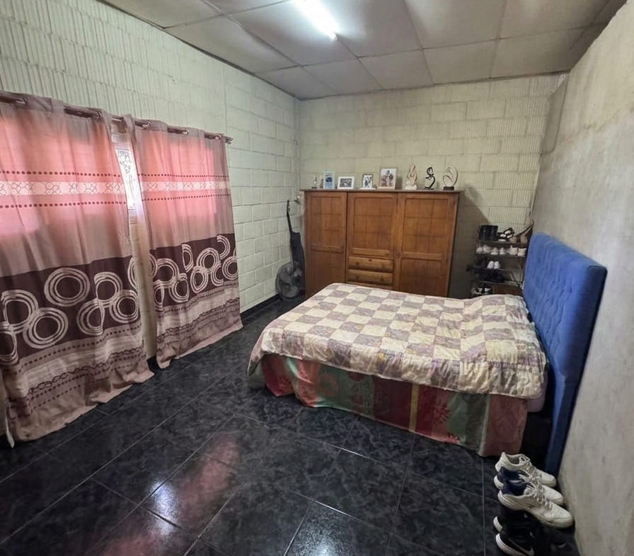 Casa 2 Dorm. 1 Baño – Lobos