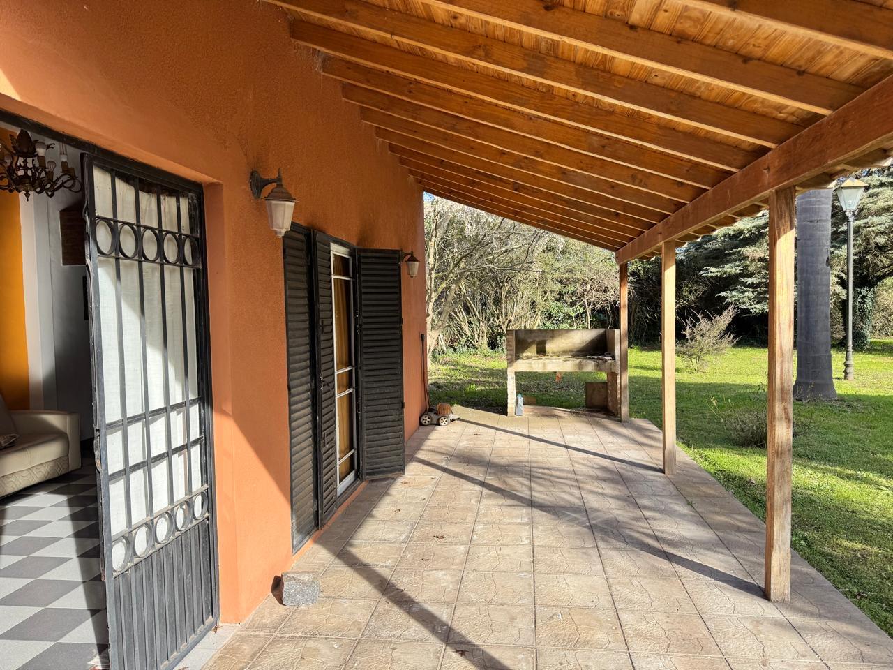 VINELLI 8 Casa 3 Dorm. 2 Baños – B° Vinelli – Lobos