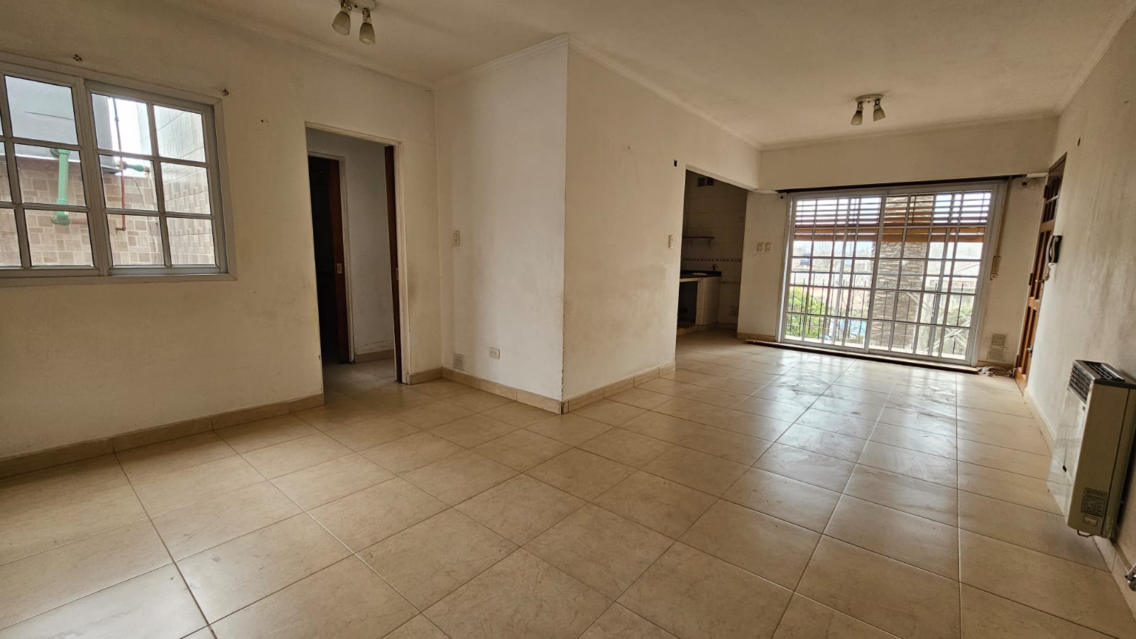 ALQ 4 Alquiler Planta Alta – 2 Dorm. – Lobos
