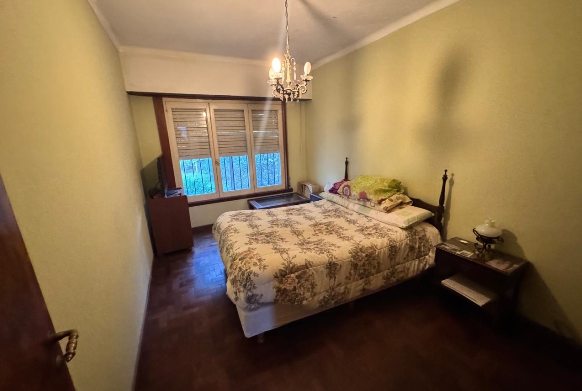 Casa 2 Dorm. Cochera – Patio – Lobos