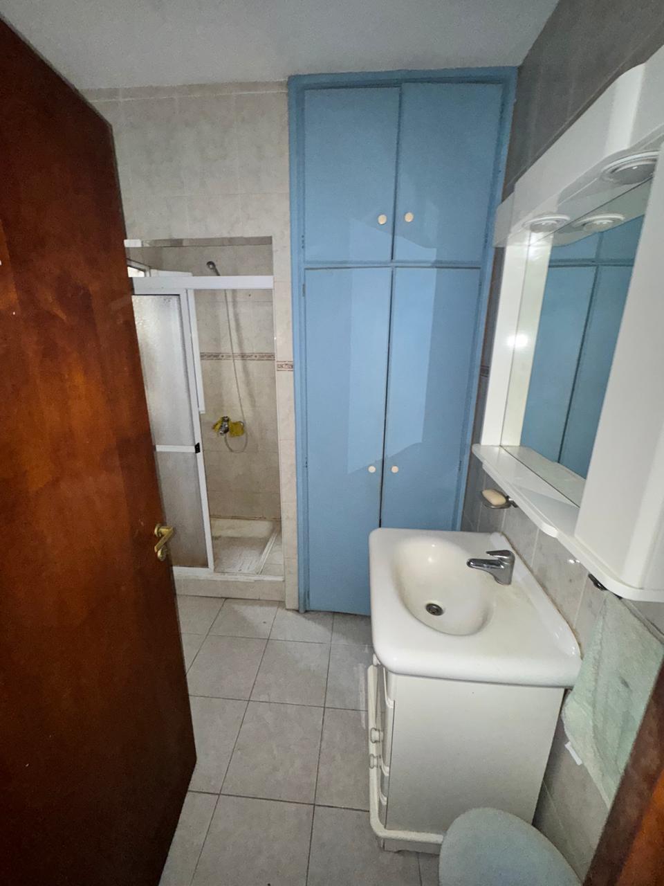 Departamento 2 dormitorios + Local 250 m² – Lobos
