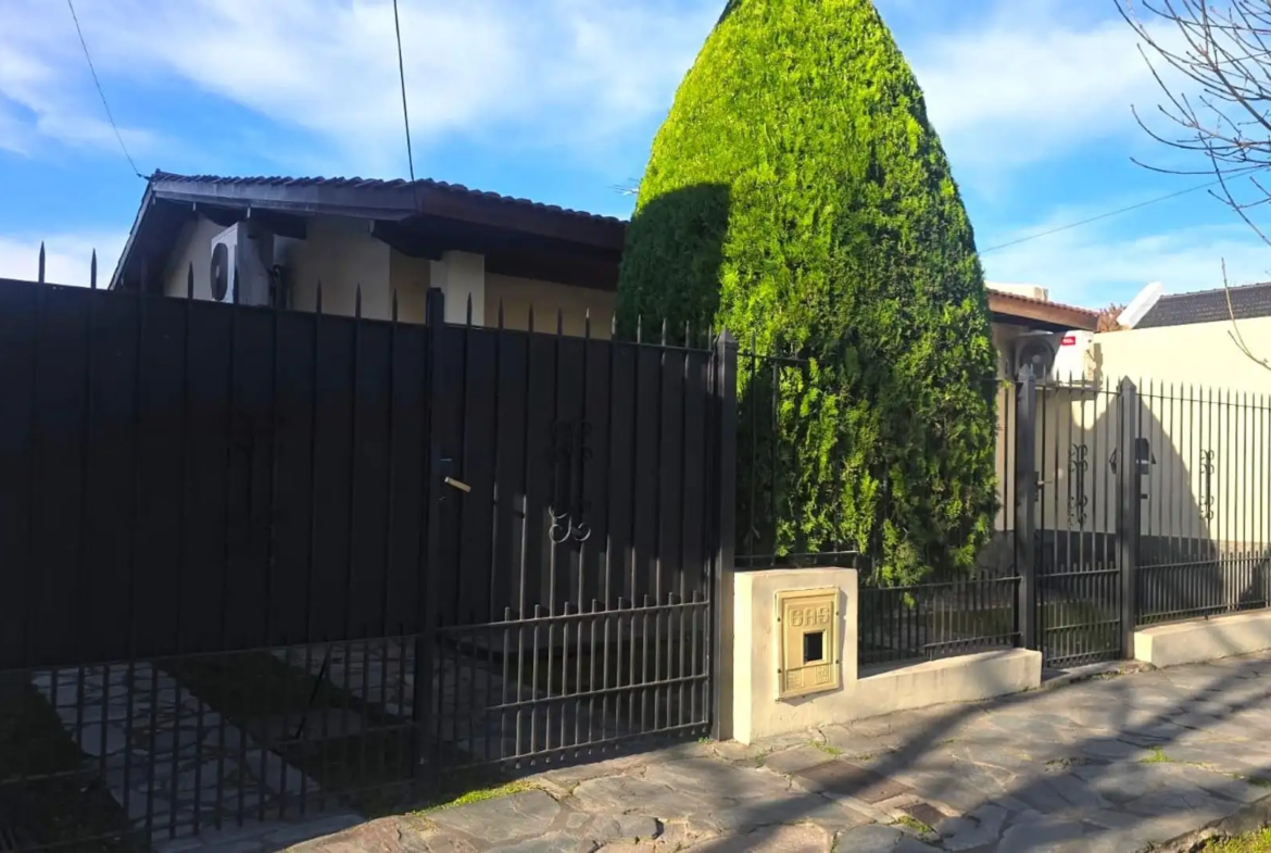 Casa 2 Dorm. 1 Baño – Cañuelas