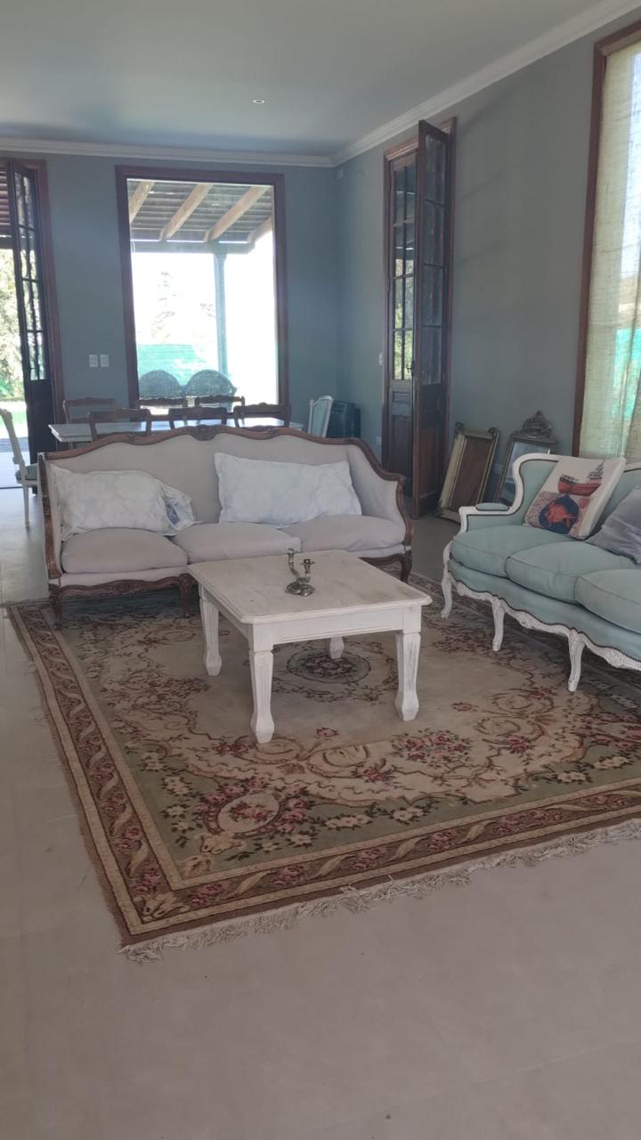 Venta Exclusiva – Casa 3 Dorm. – Zona Parque Municipal