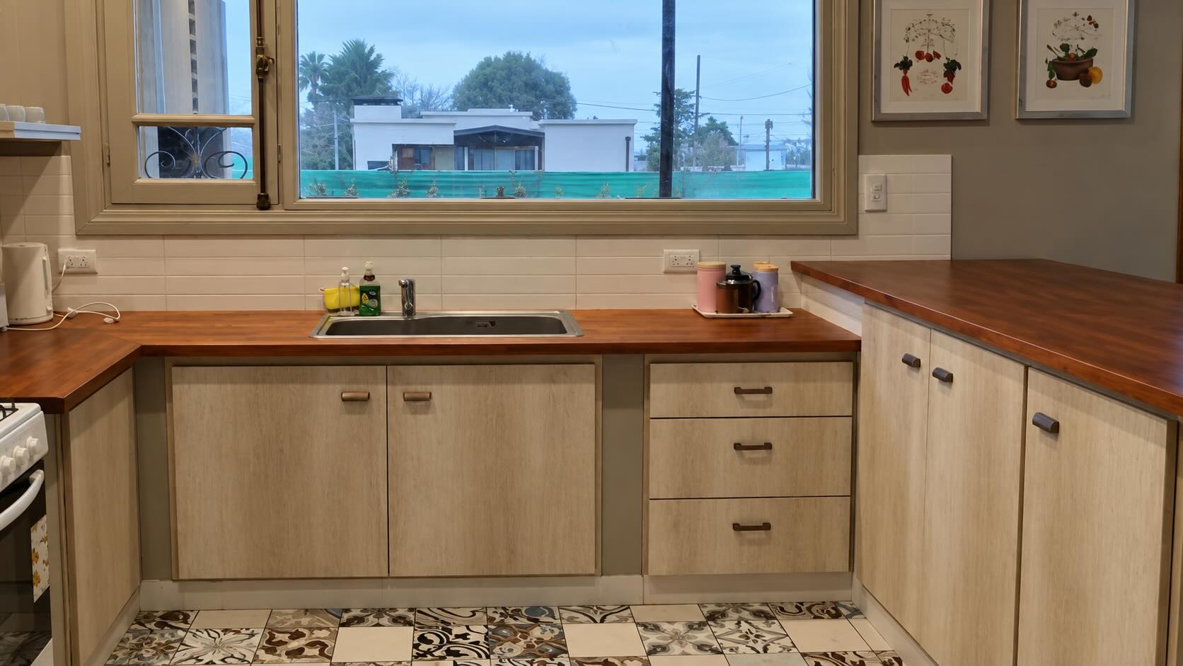 Venta Exclusiva – Casa 3 Dorm. – Zona Parque Municipal